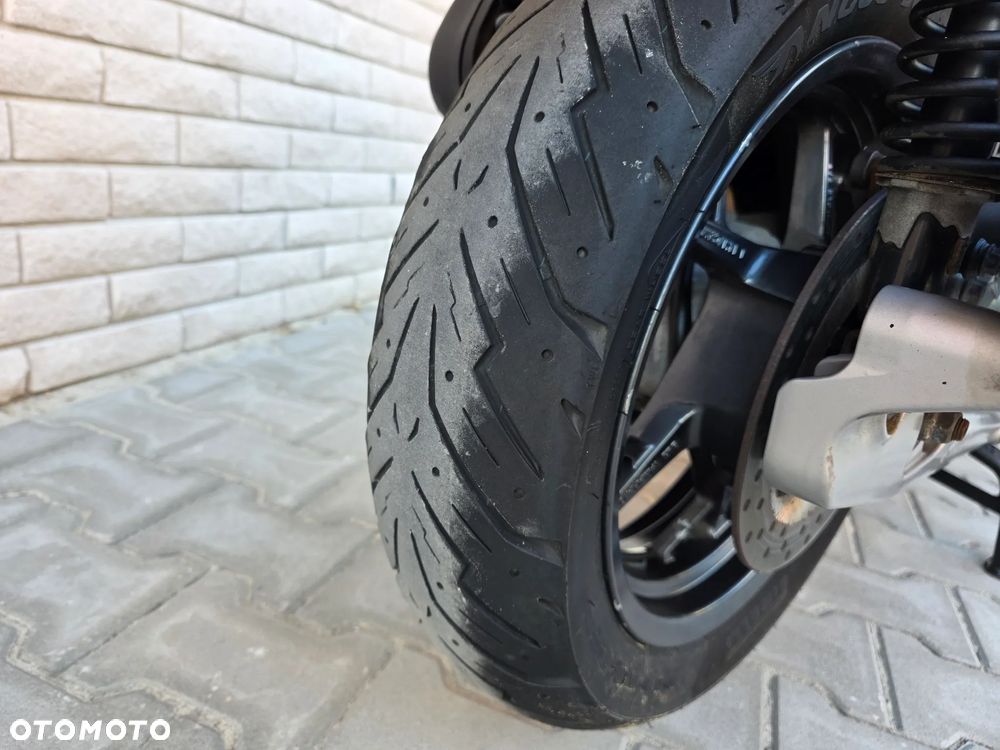 Yamaha X-max - 15
