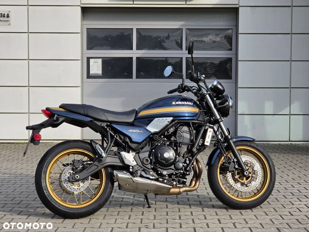 Kawasaki Z 650 RS - 11