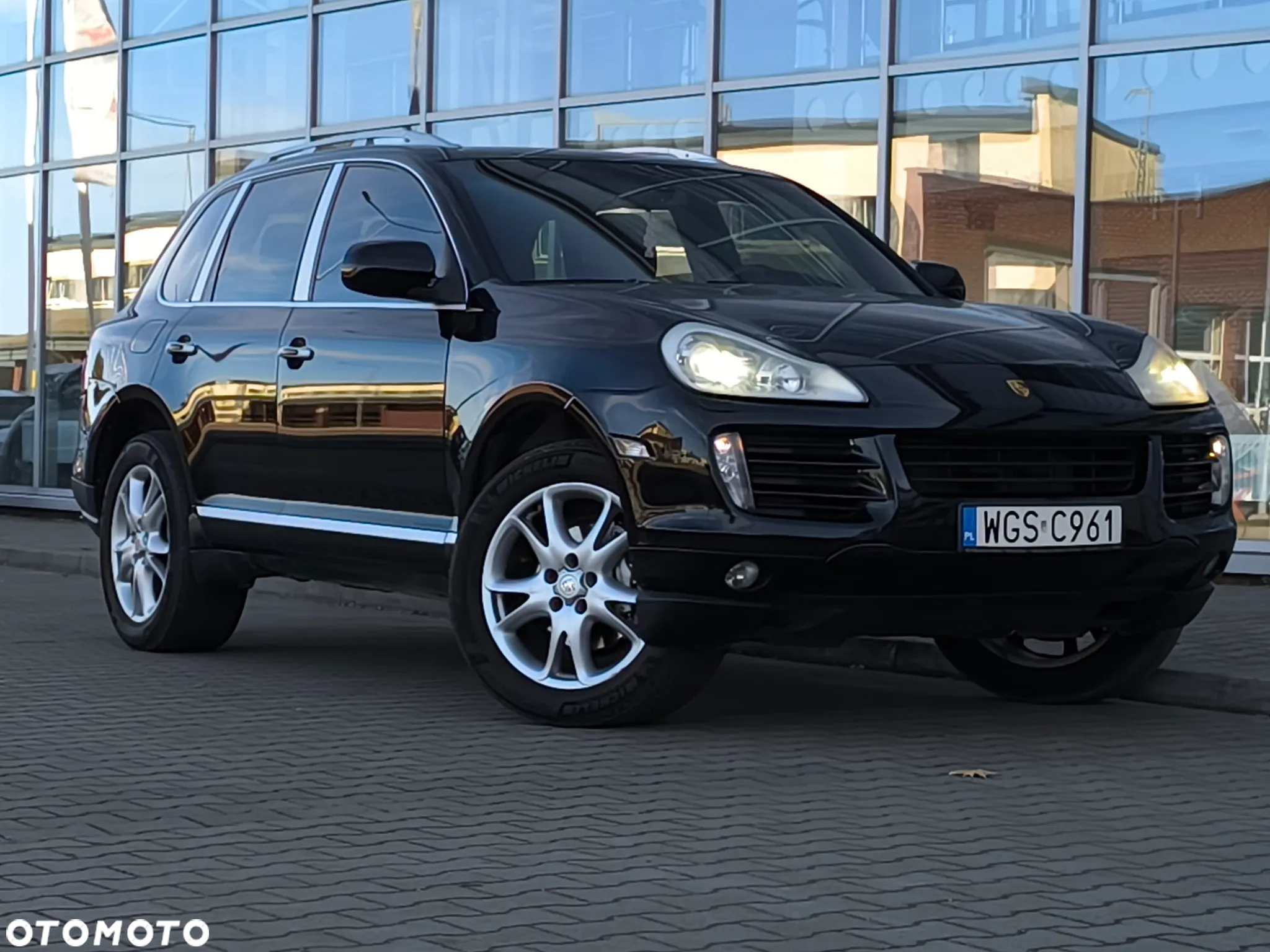 Porsche Cayenne - 32