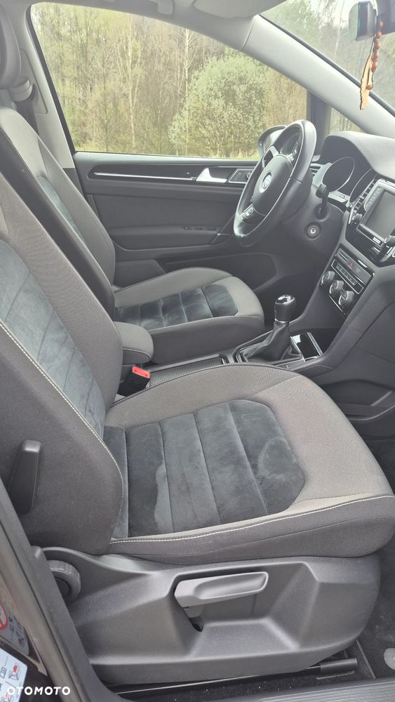 Volkswagen Golf Sportsvan SV 1.4 TSI BMT Highline - 9