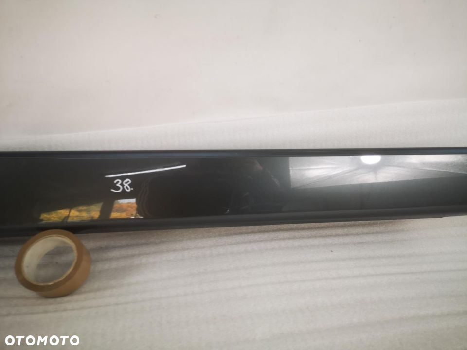 BMW 2 F45 PRAWA LISTWA PROGOWA / NAKŁADKA PROGU NR AUKCJI PR/38 - 7