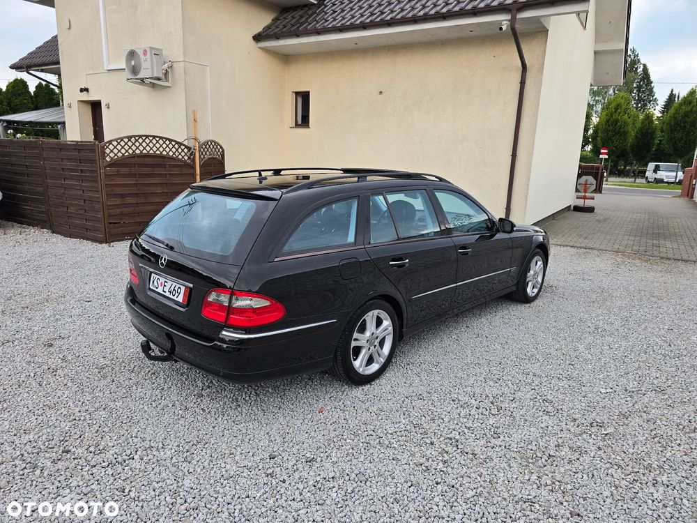 Mercedes-Benz Klasa E - 21