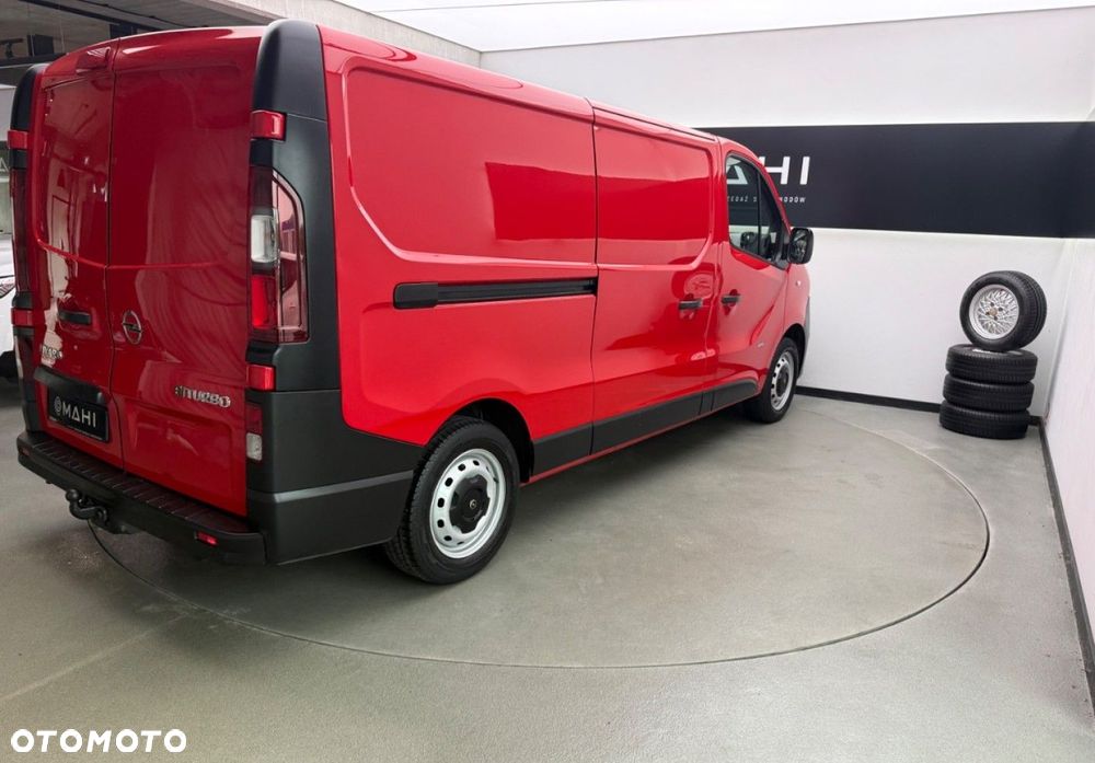 Opel Vivaro - 12