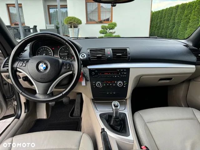 BMW Seria 1 120d Cabrio - 14