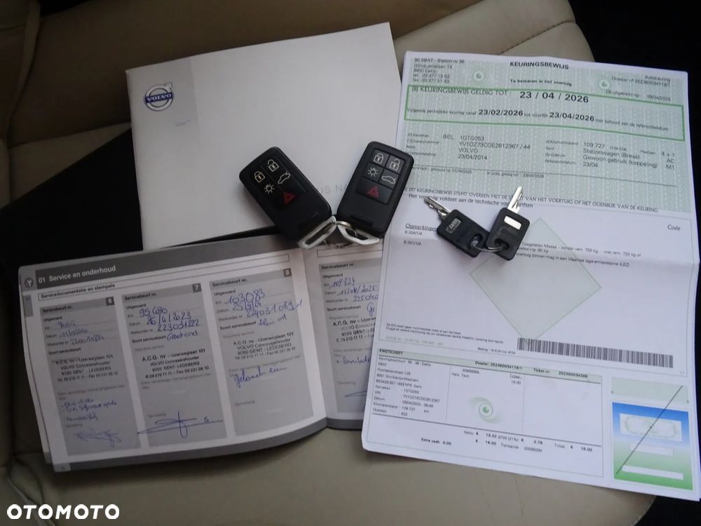 Volvo XC 60 D4 Geartronic Momentum - 27