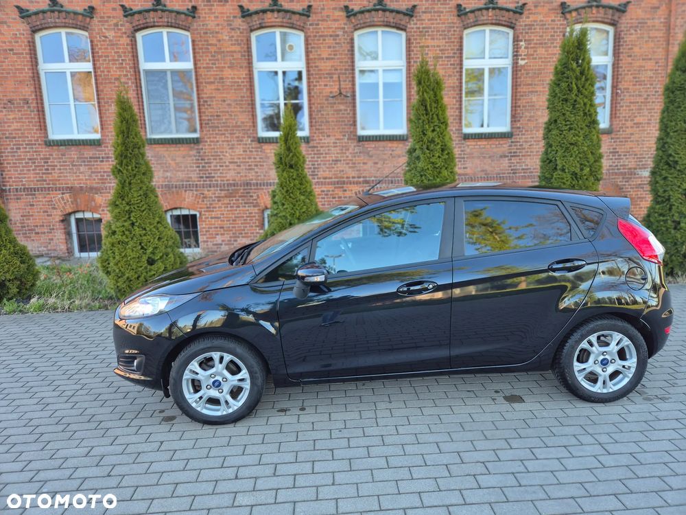 Ford Fiesta 1.25 Ambiente EU5 - 11