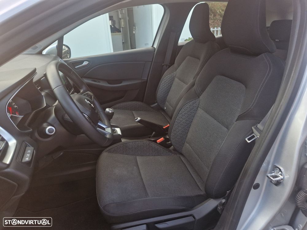 Renault Clio TCe 100 INTENS - 3