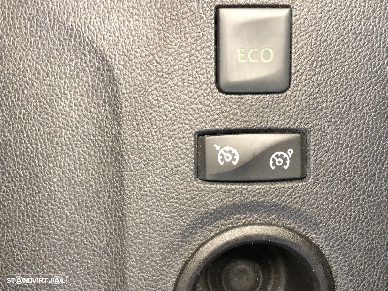 Renault Captur 1.5 dCi Exclusive - 14