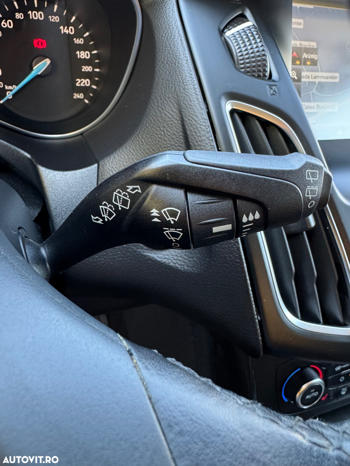 Ford Focus 2.0 EcoBlue Titanium - 16