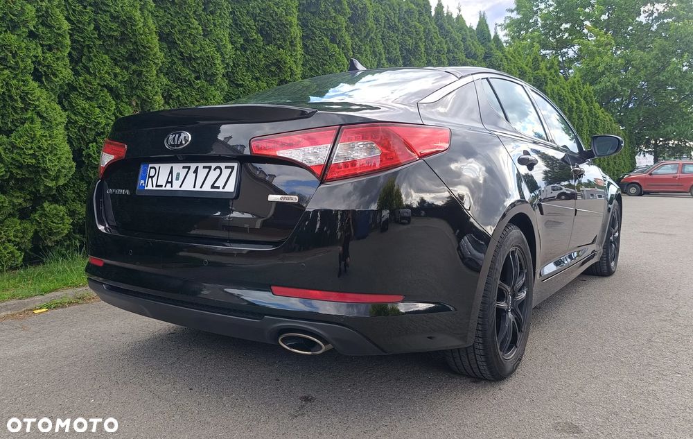 Kia Optima - 13