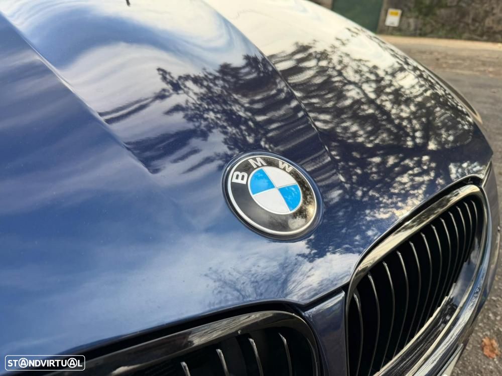 BMW 318 d Touring Line Sport - 24