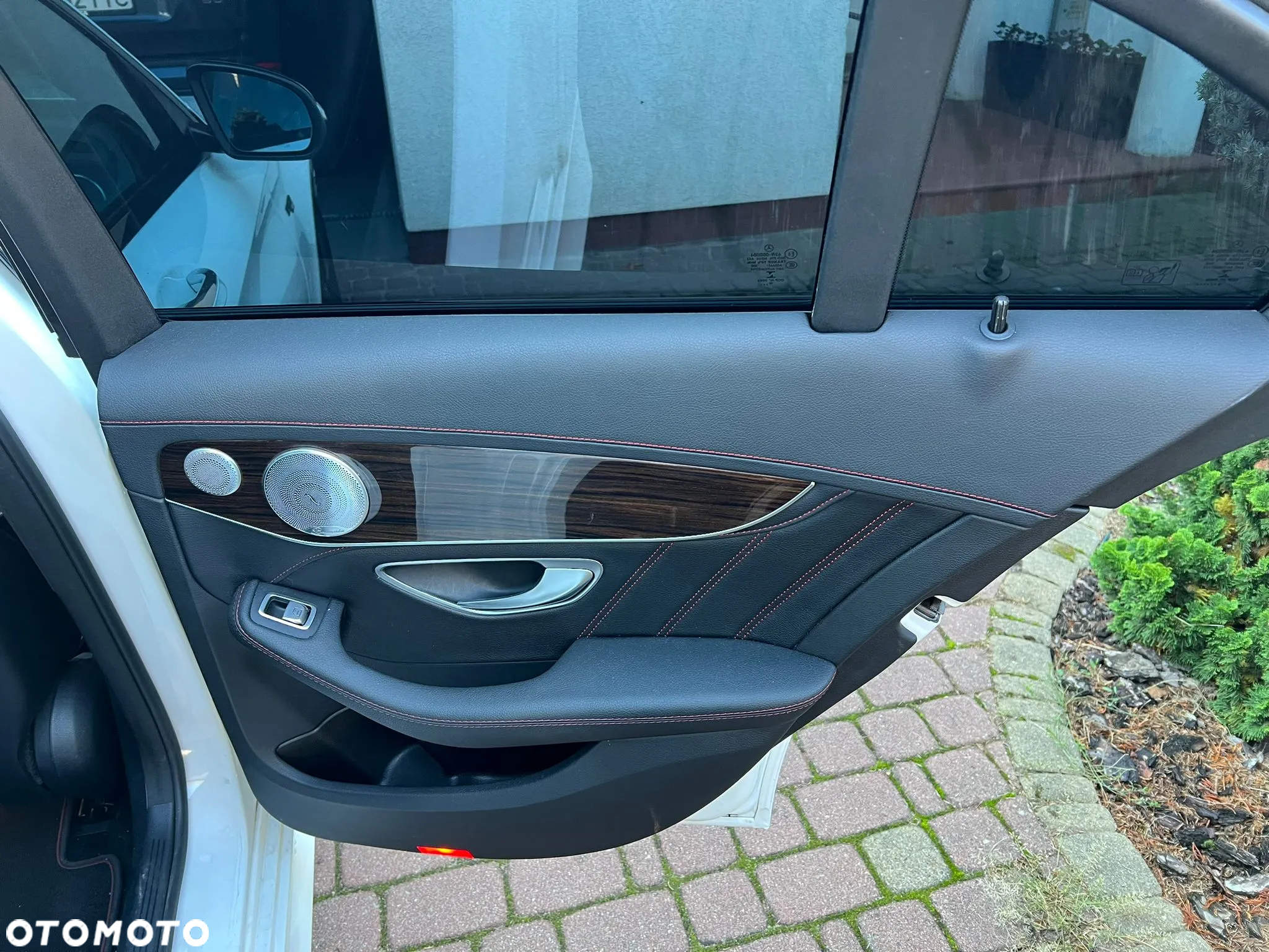 Mercedes-Benz Klasa C AMG 43 4-Matic - 22