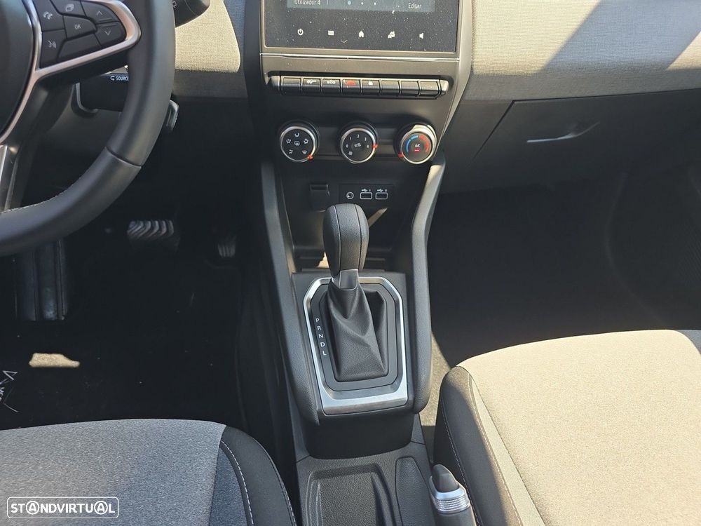 Renault Clio 1.0 TCe Intens CVT - 11