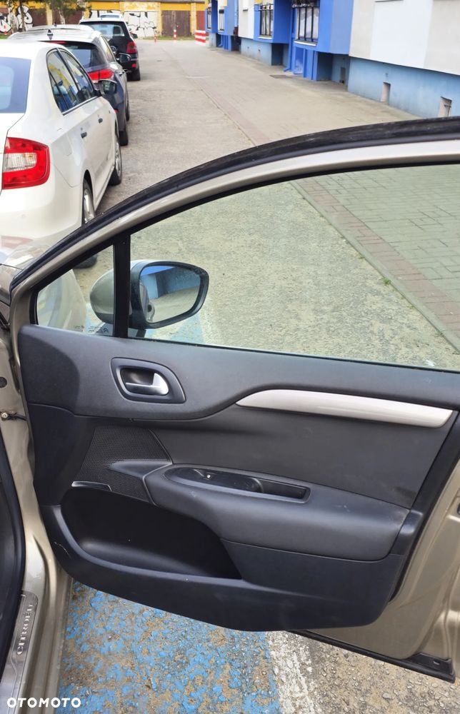 Citroën C4 - 12