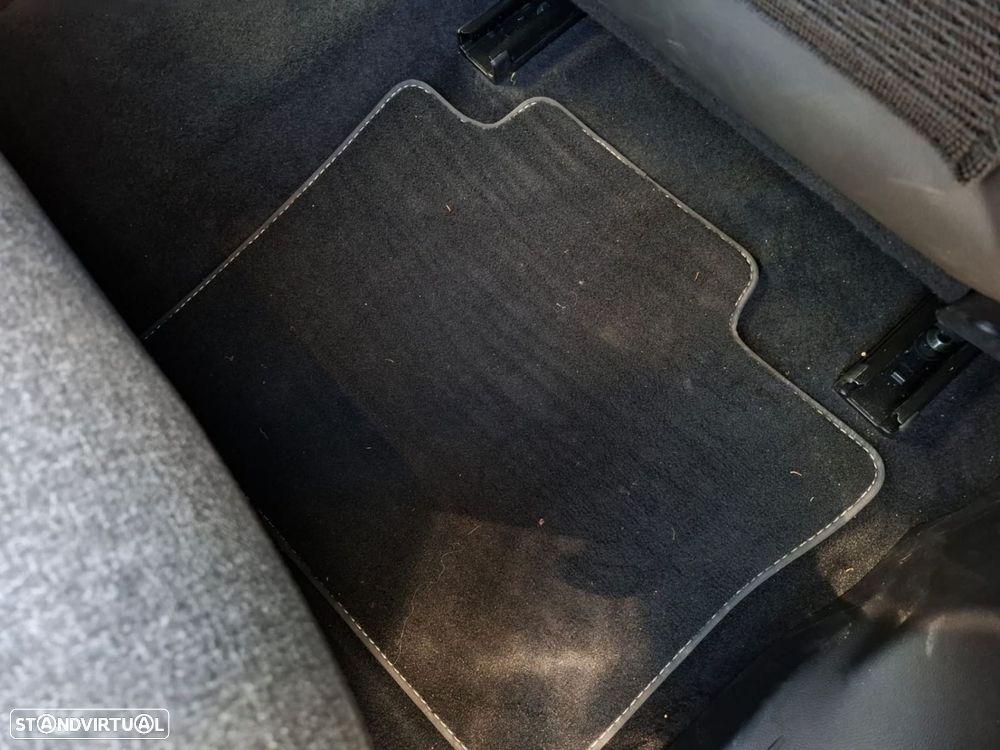 Renault Espace 1.2 E-Tech Full Hybrid Techno - 32