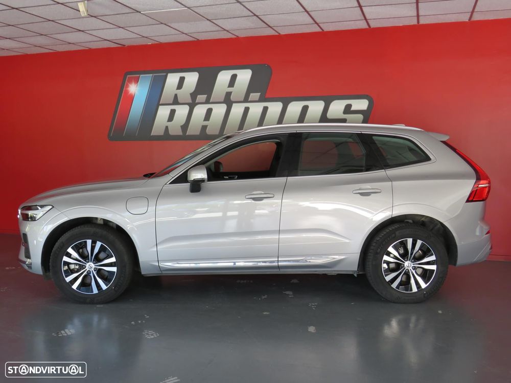 Volvo XC 60 2.0 T6 PHEV Core AWD - 9