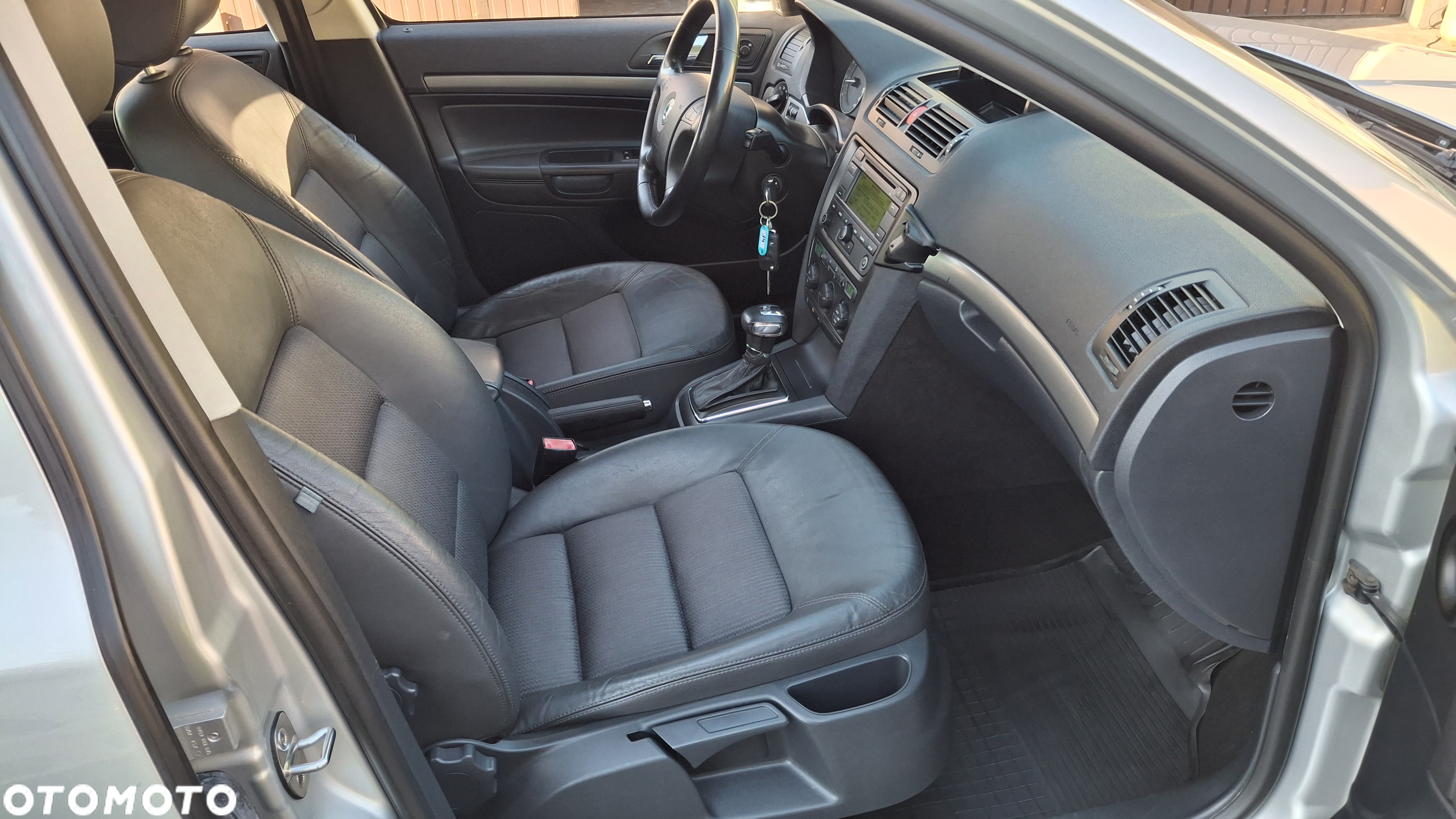 Skoda Octavia 2.0 FSI Automatik Edition 100 - 16