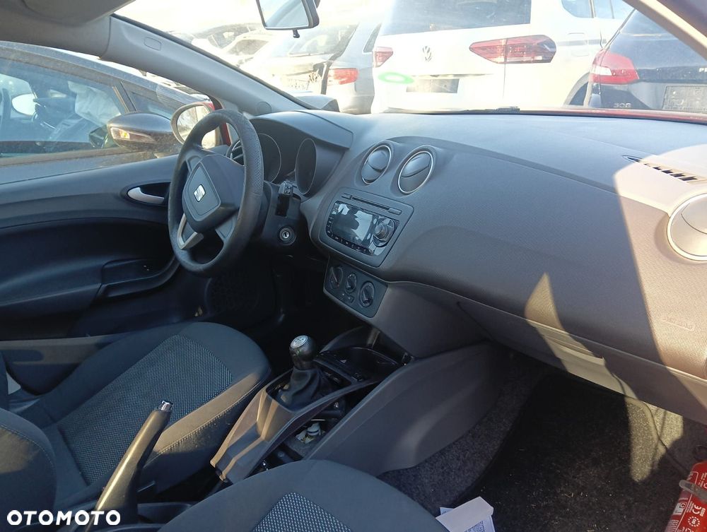 Lusterko (Lampa, Błotnik, Zderzaki, Drzwi, Klapa,  Seat Ibiza 1.4 Diesel 80 Km 2009 R Gen. 4 - 4