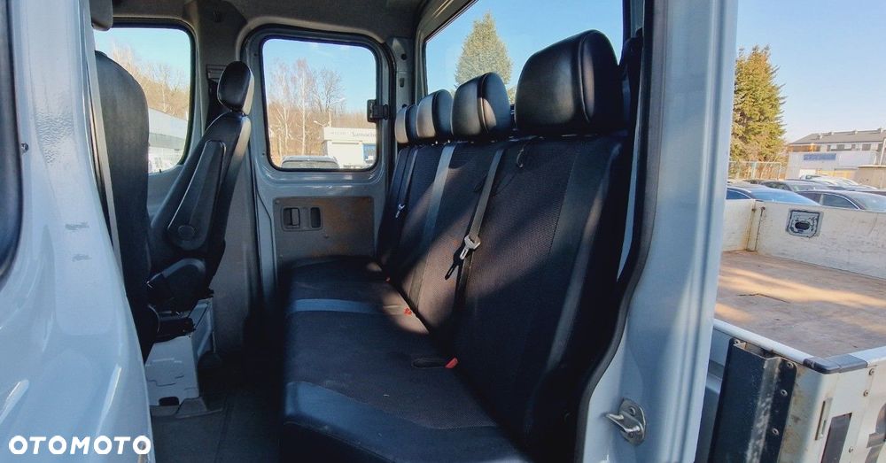 Mercedes-Benz Sprinter - 18