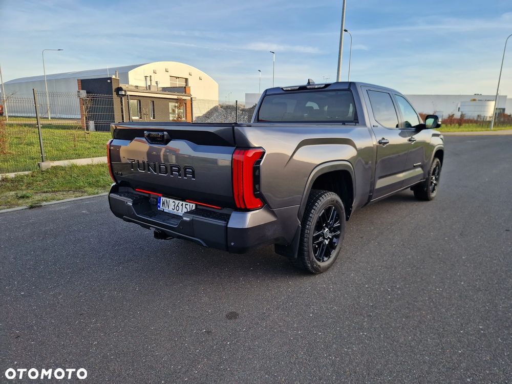Toyota Tundra - 8