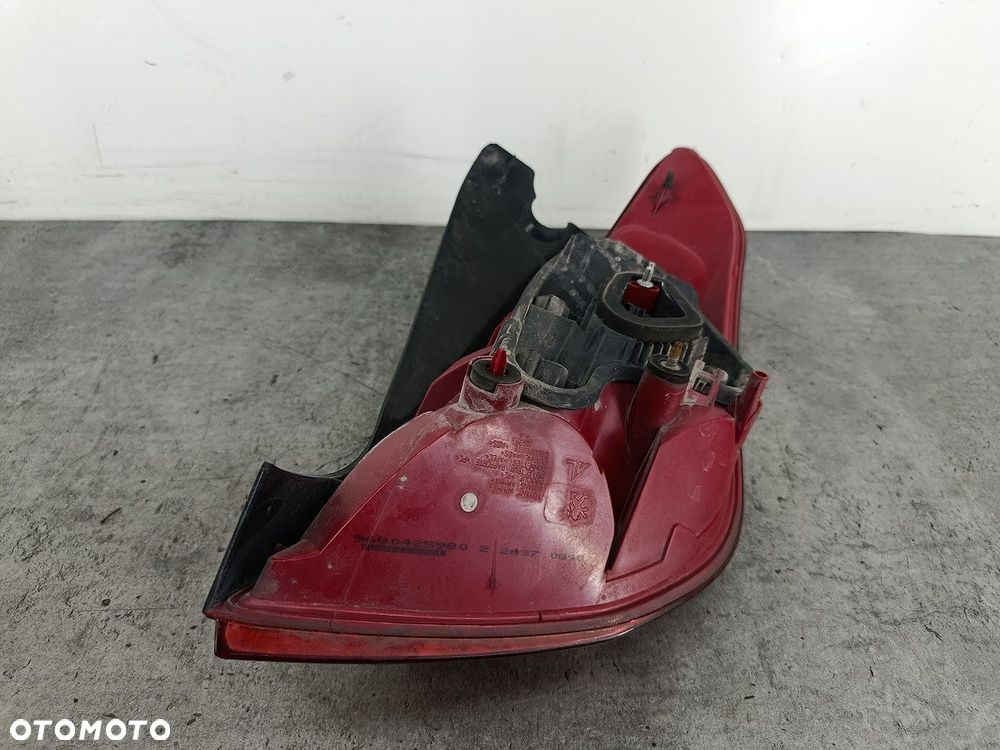 LAMPA TYLNA LEWA PEUGEOT 308 I 9680425980 HATCHBACK 3D - 7