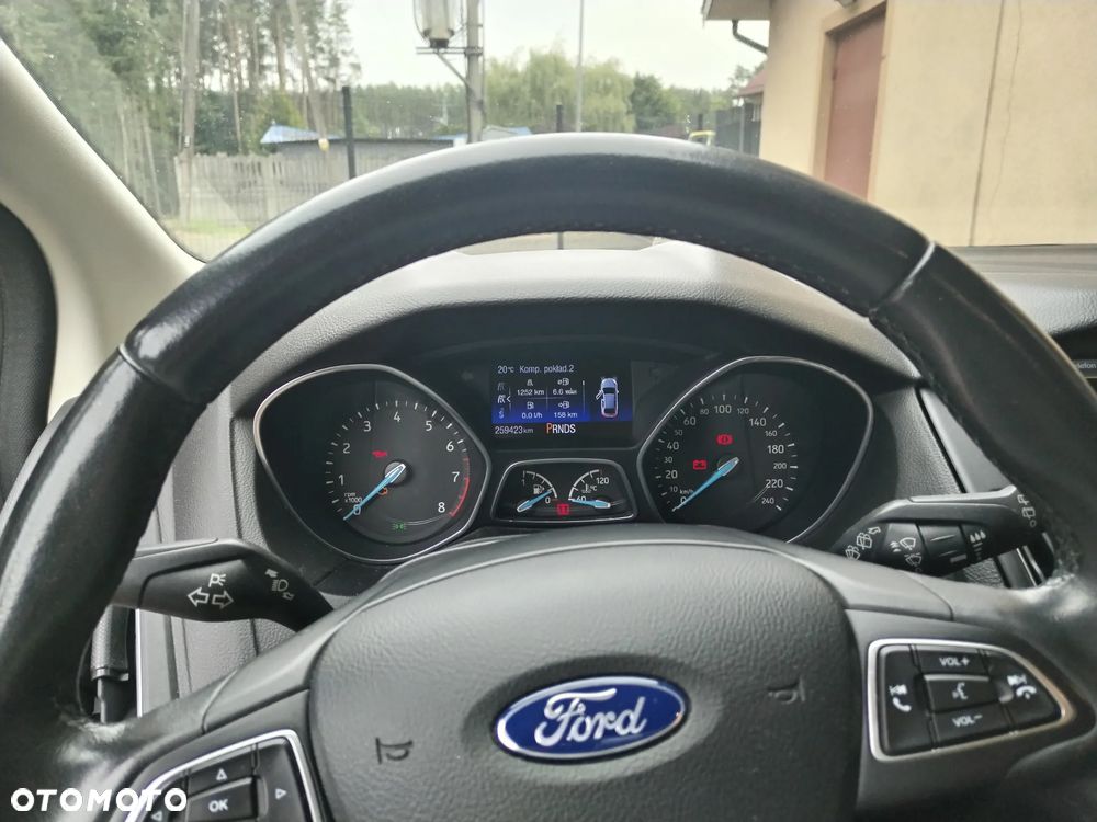 Ford Focus 1.5 EcoBoost Start-Stopp-System COOL&CONNECT - 6