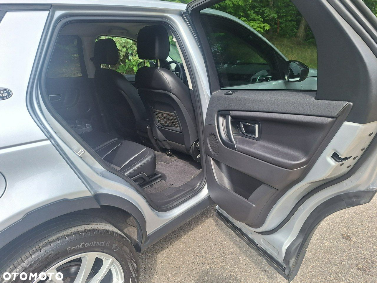 Land Rover Discovery Sport - 18