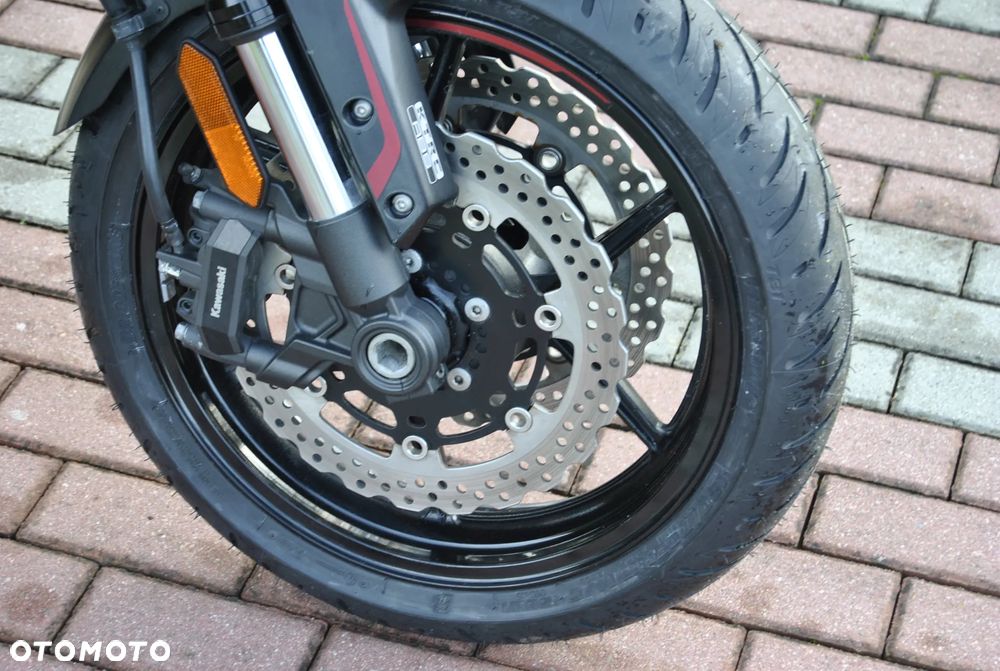 Kawasaki Versys 1000 - 18