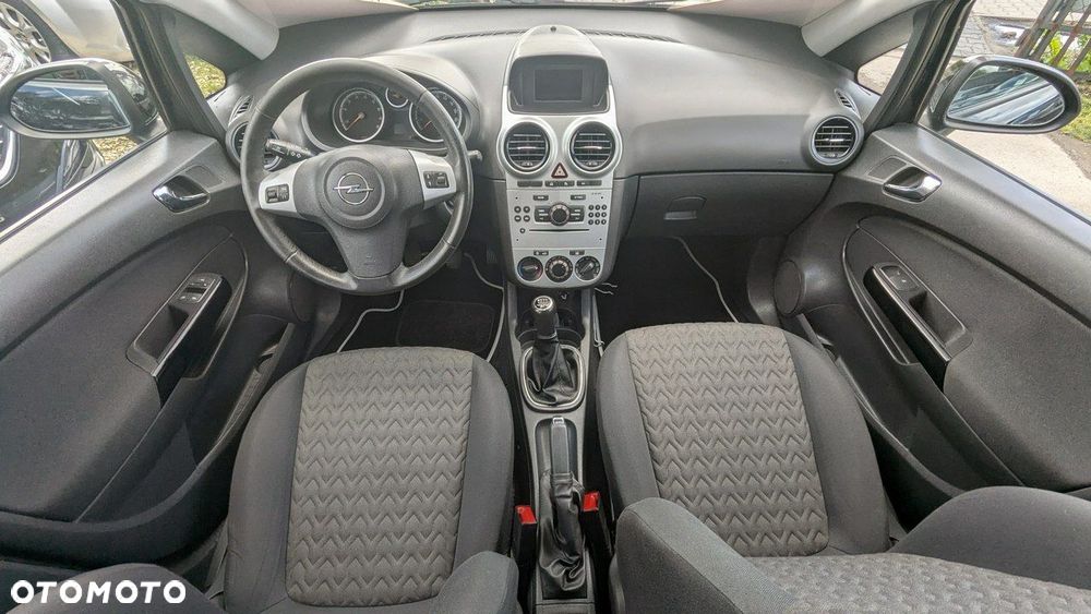Opel Corsa - 20