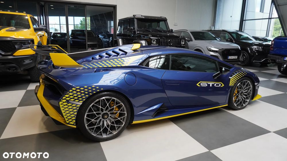Lamborghini Huracan - 4