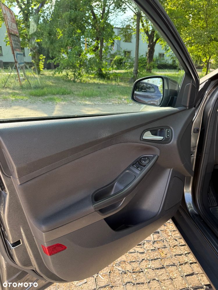 Ford Focus - 16