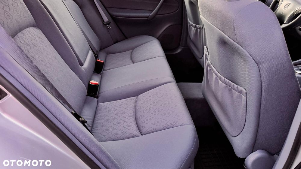 Mercedes-Benz Klasa C - 22