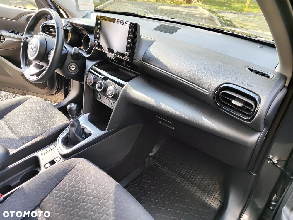 Toyota Yaris 1.5 Comfort - 15
