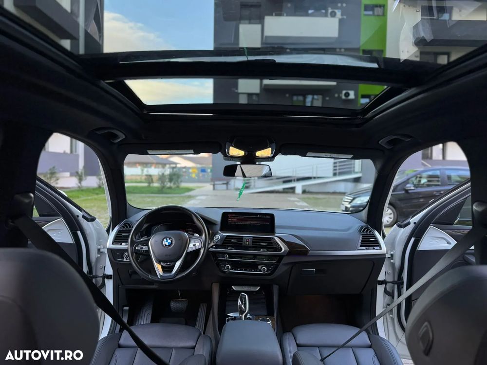 BMW X3 xDrive30i Aut. Luxury Line - 10