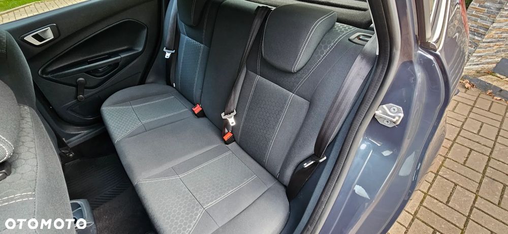 Ford Fiesta 1.25 Titanium EU5 - 20
