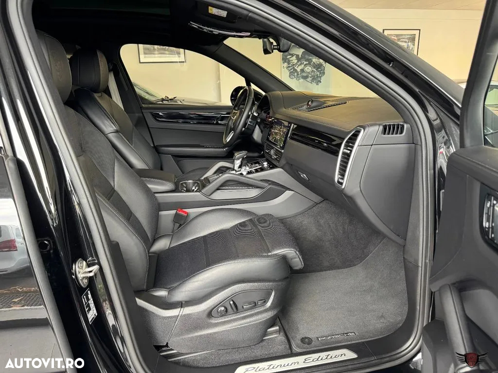 Porsche Cayenne S Tiptronic S Platinum Edition - 10