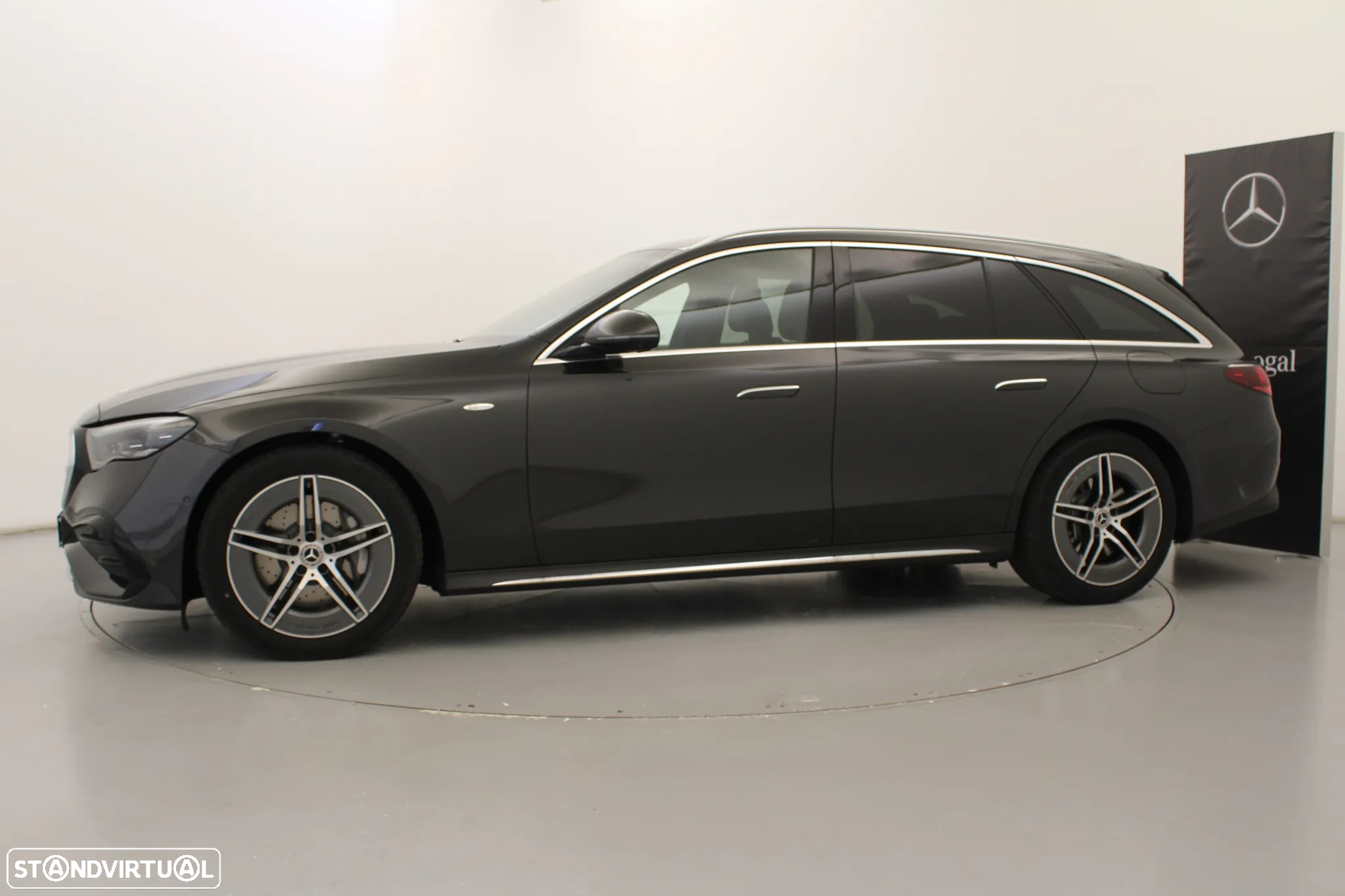 Mercedes-Benz E 300 de - 13