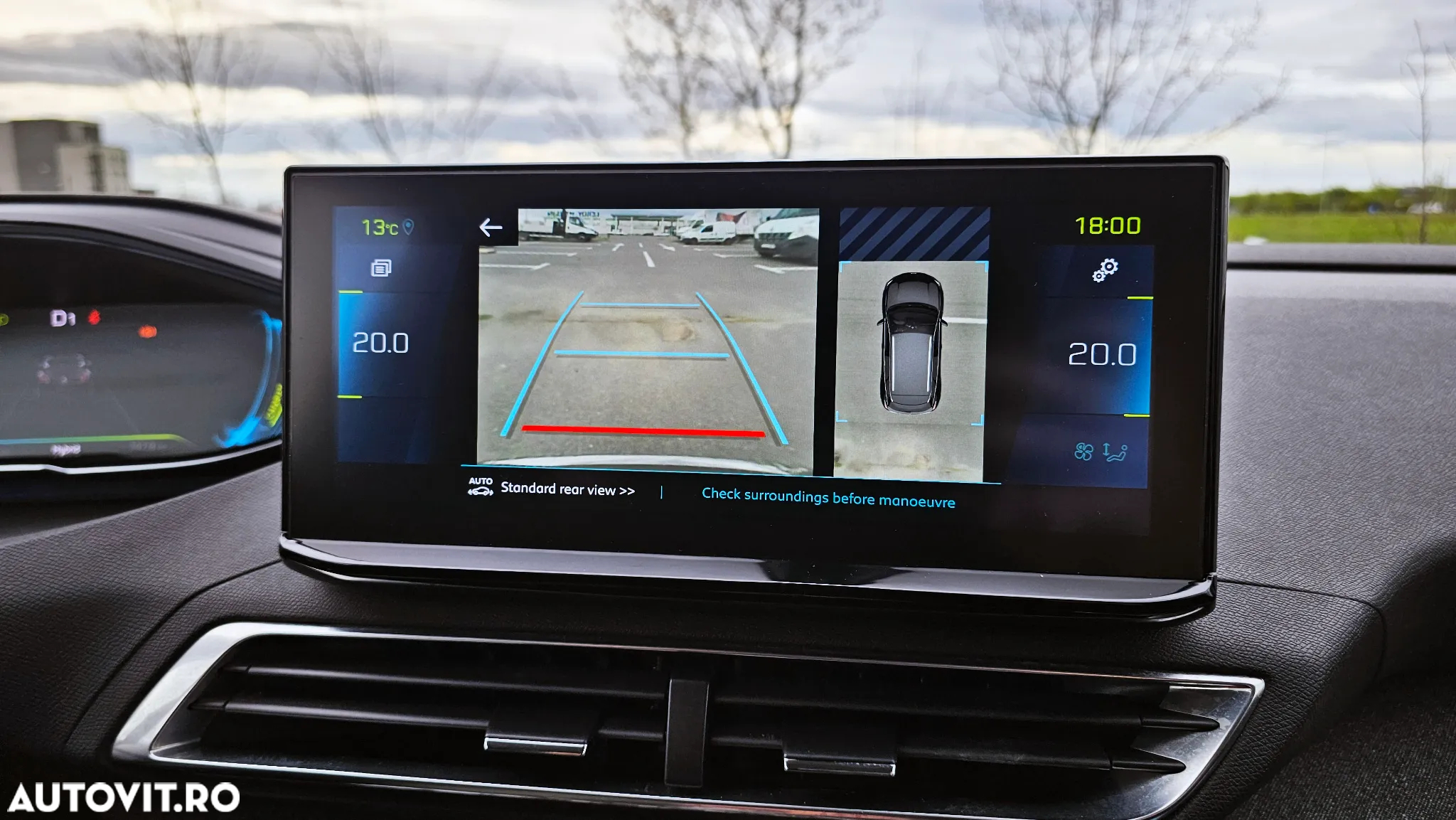 Peugeot 3008 Plug-In Hybrid4 300 e-EAT8 Allure Pack - 13