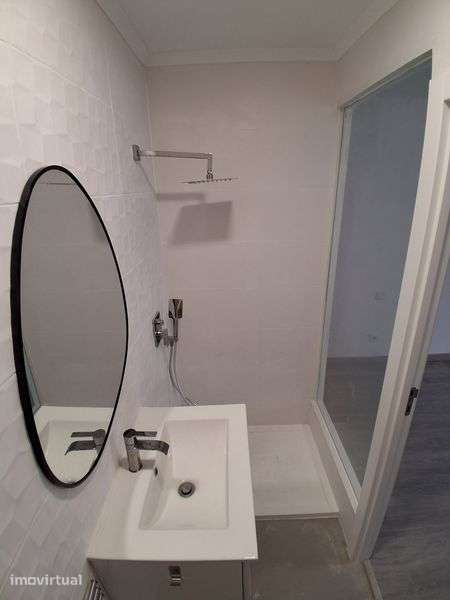 Apartamento T1 no centro histórico do Seixal - Grande imagem: 4/8