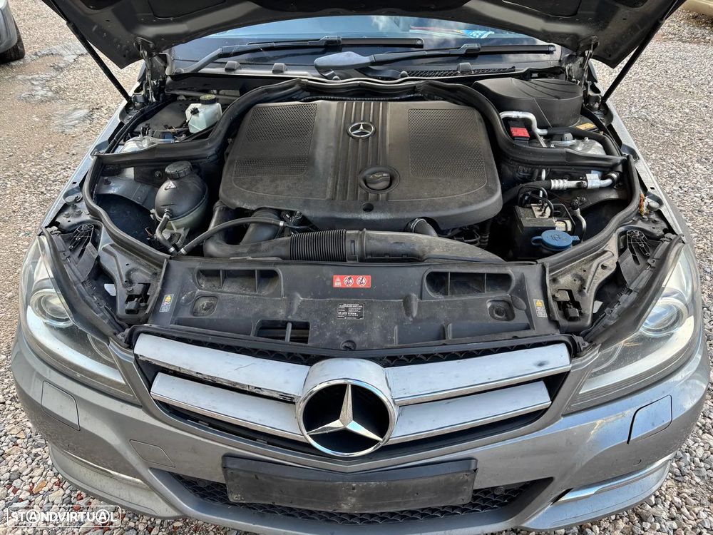 Mercedes C220 Coupe de 2011 para peças - 5