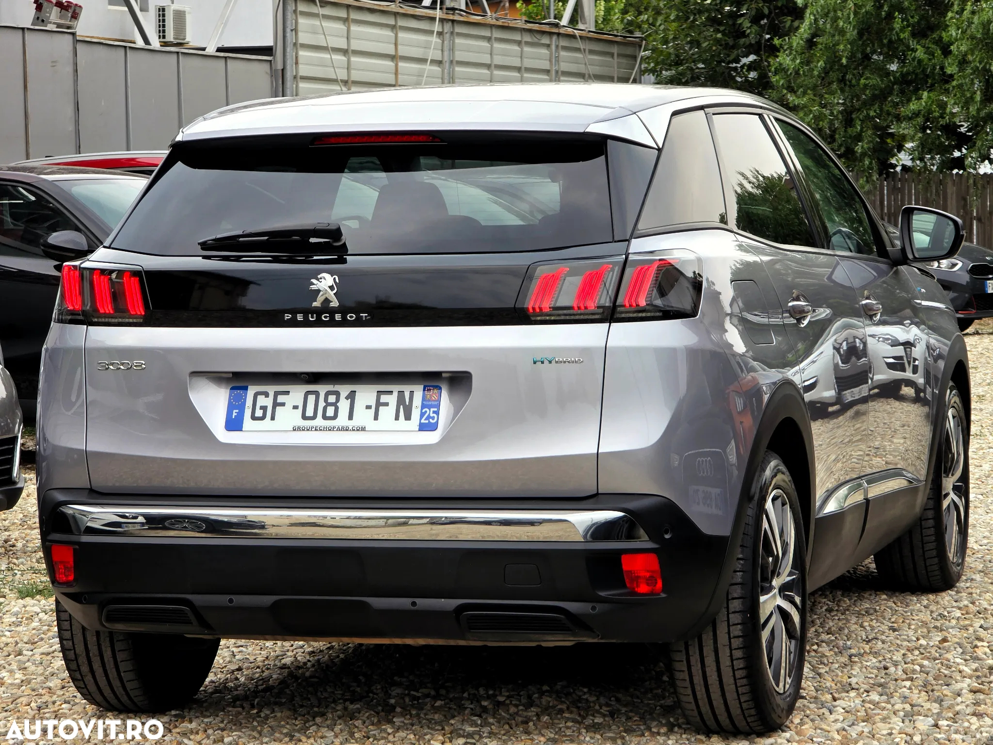 Peugeot 3008 PHEV EAT8 Allure - 12