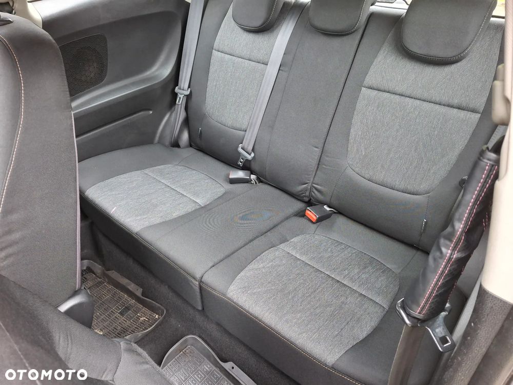 Kia Picanto - 14