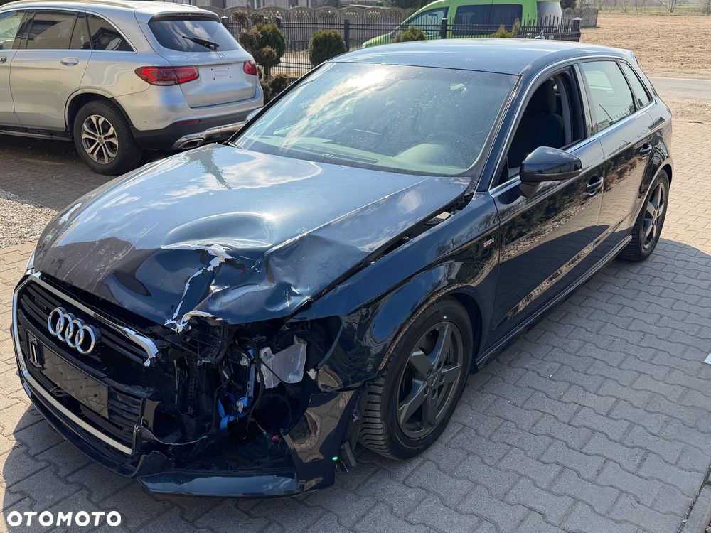 Audi A3 Sportback - 4