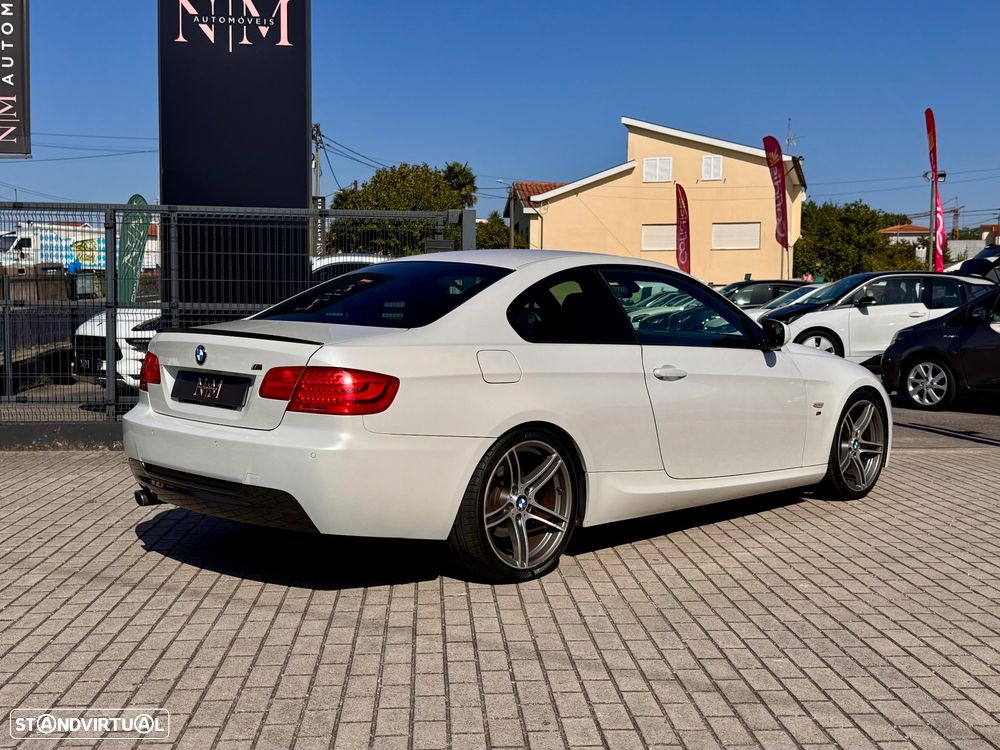 BMW 320 d M Sport Edition - 3