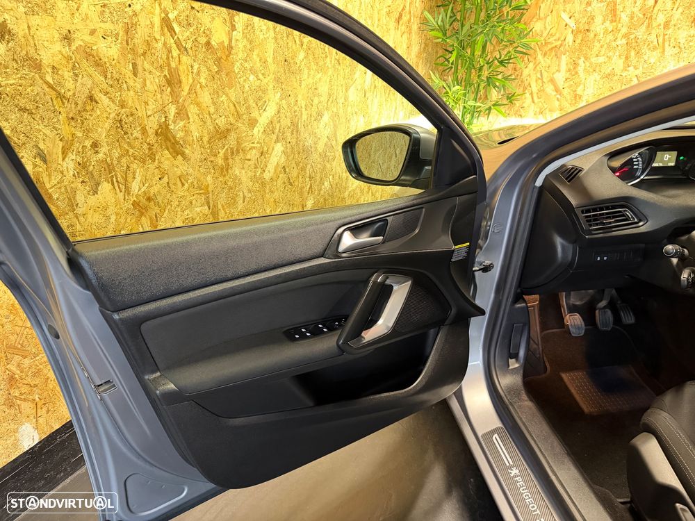 Peugeot 308 1.6 BlueHDi Allure J17 - 5