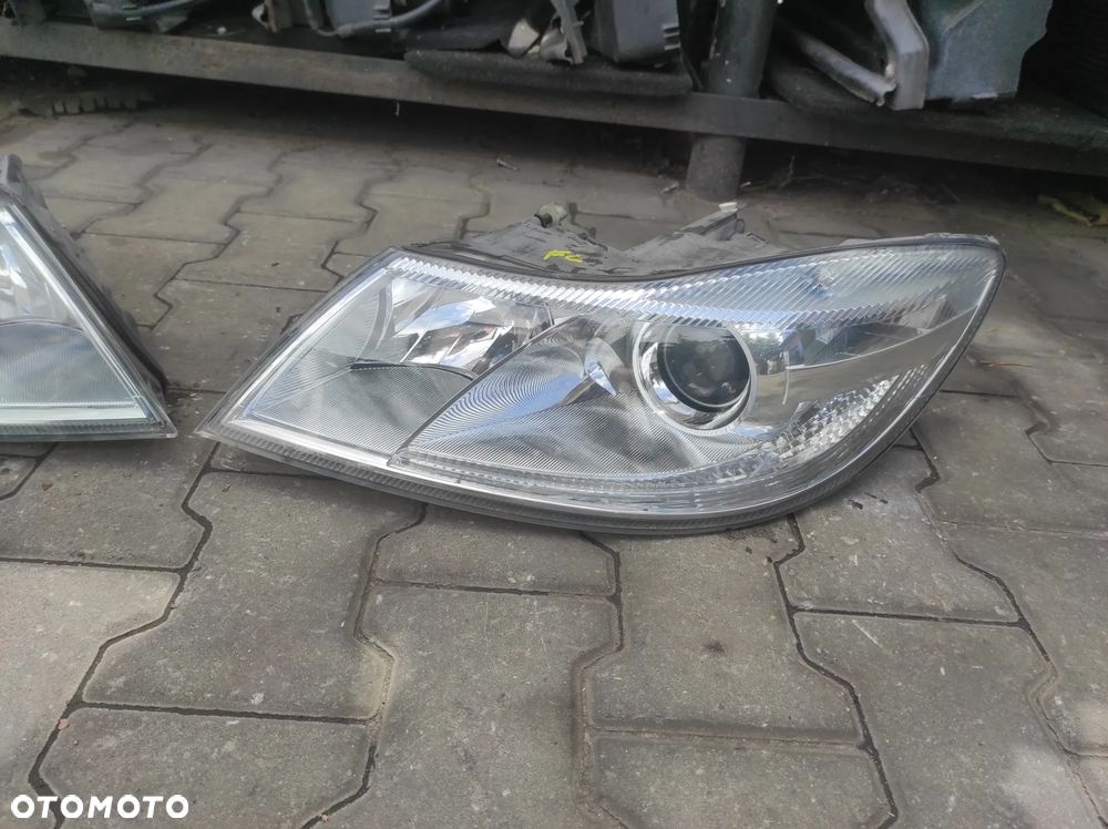 LAMPA PRZEDNIA LEWA PRAWA SKODA OCTAVIA 2 LIFT 1Z1941015F 1Z1941016F SOCZEWKA H7 HELLA EUROPA WYSYŁKA !!!! - 3