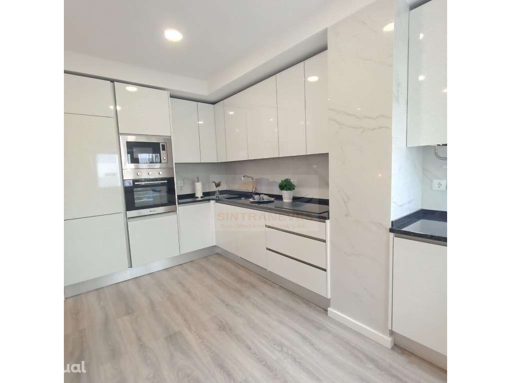 T3 Moderno c/ Suite e Varanda | Remodelado | Centro de São Domingos... - Grande imagem: 5/9