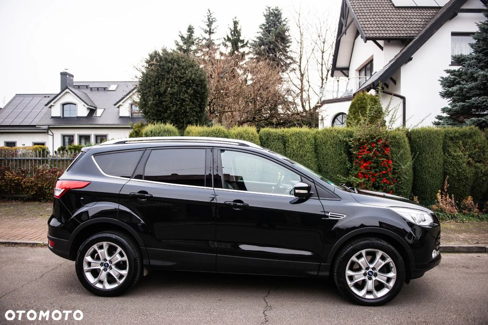 Ford Kuga 2.0 TDCi 4x4 Titanium - 4