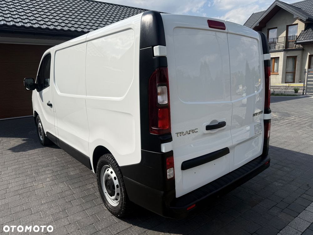 Renault Trafic - 8