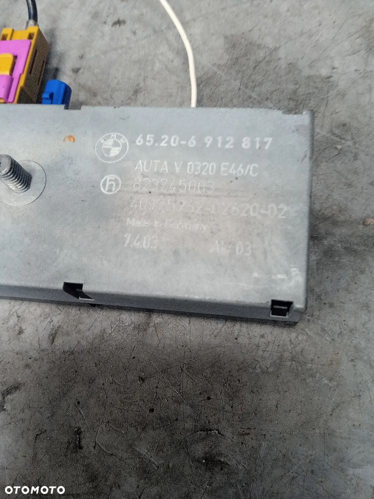 Wzmacniacz anteny E46 65206912817 - 2